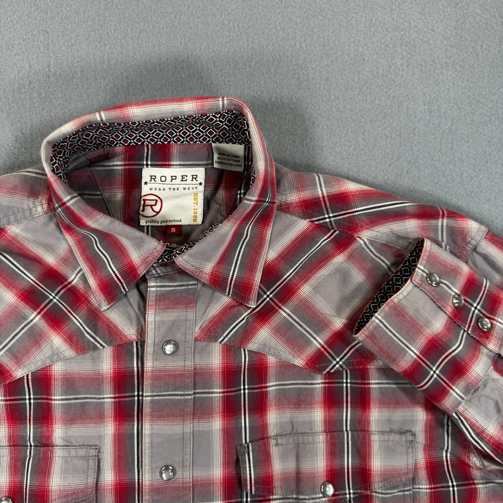 Roper Wear The West Mens Small Red Grey Plaid Pearl Snap Western Shirt GY